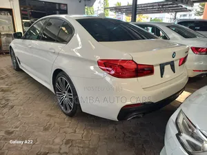 BMW 523i 2019 White