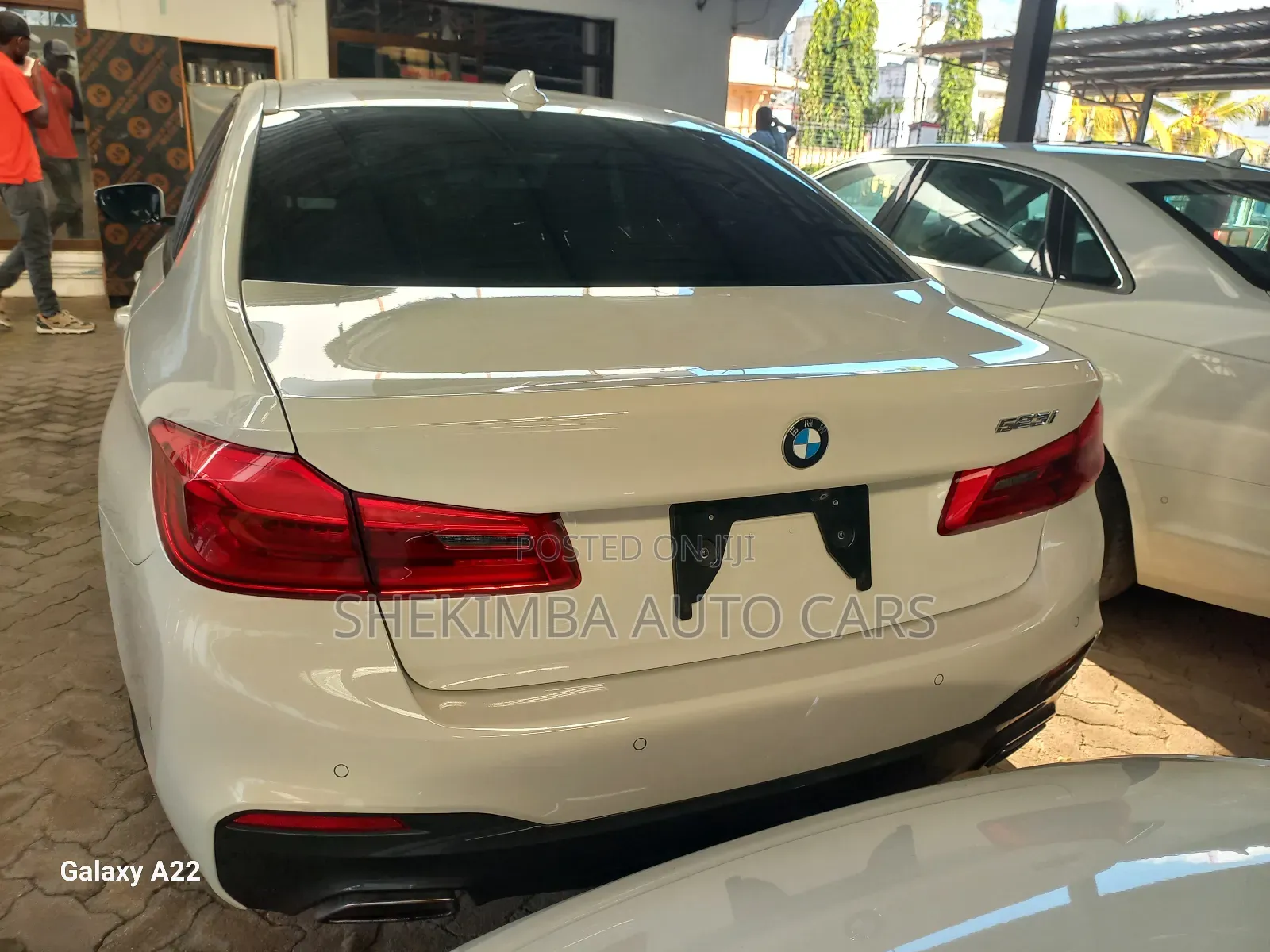 BMW 523i 2019 White