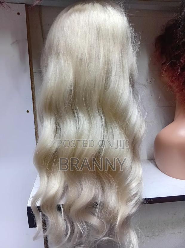 Frontal Wigs - main view
