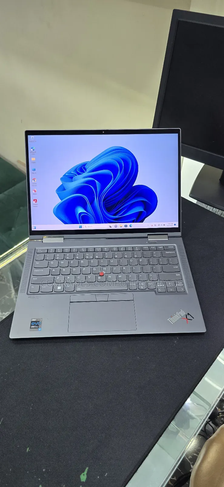 Laptop Lenovo Thinkpad X1 Yoga 16GB Intel Core i7 SSD 256GB