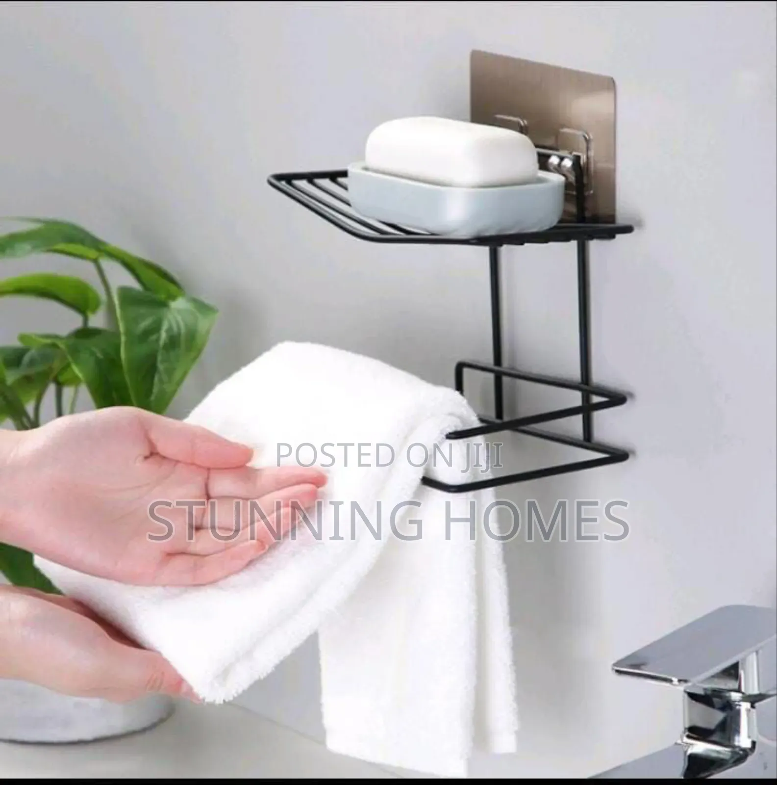 Tissue Holder