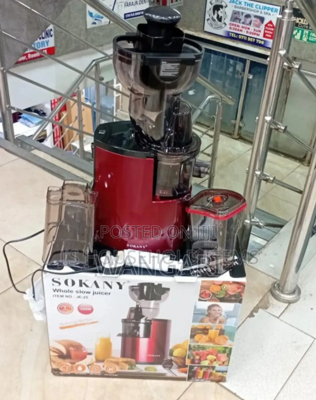 Colour Red Sokanny Slow Juicer