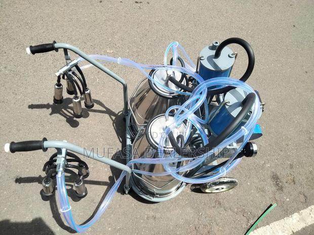 Portable Double Drum Milking Machine - thumbnail 2