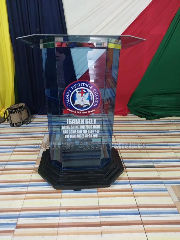 Small Size Podiums - main view