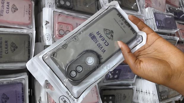 Straid Vivo V50 5g Translucent Matte Shockproof Phone Case -Gray - thumbnail 3