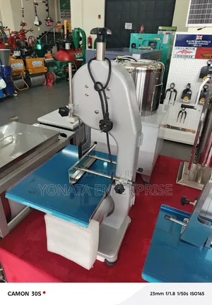 Commercial Heavy Duty Meat/Bone Saw (200kgs/H)