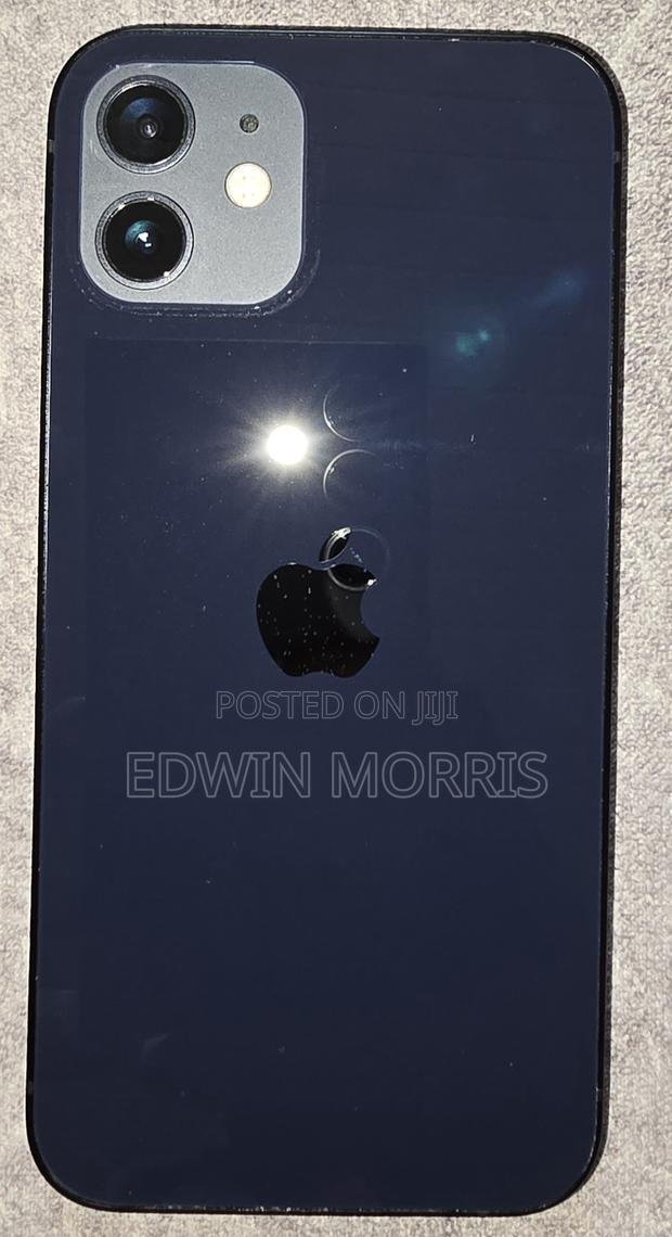 Apple iPhone 12 128 GB Black - main view