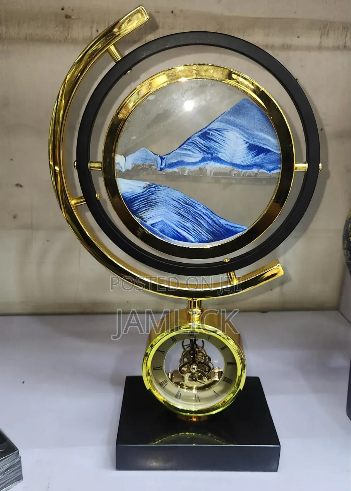 Sand Dropping Art Table Clock - Gh