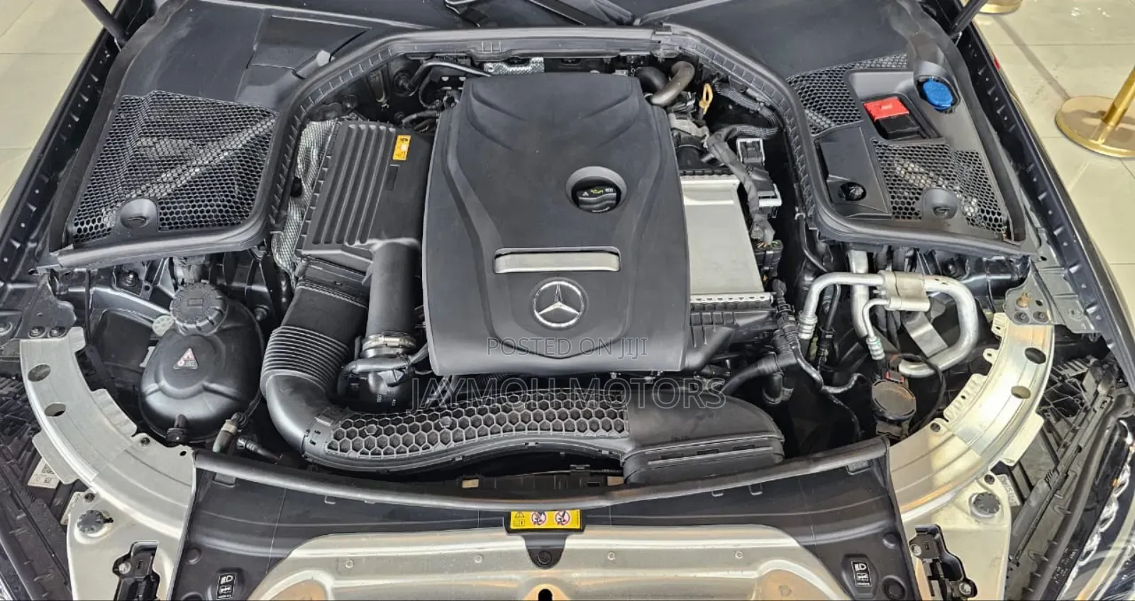 Mercedes-Benz C200 2019 Gray