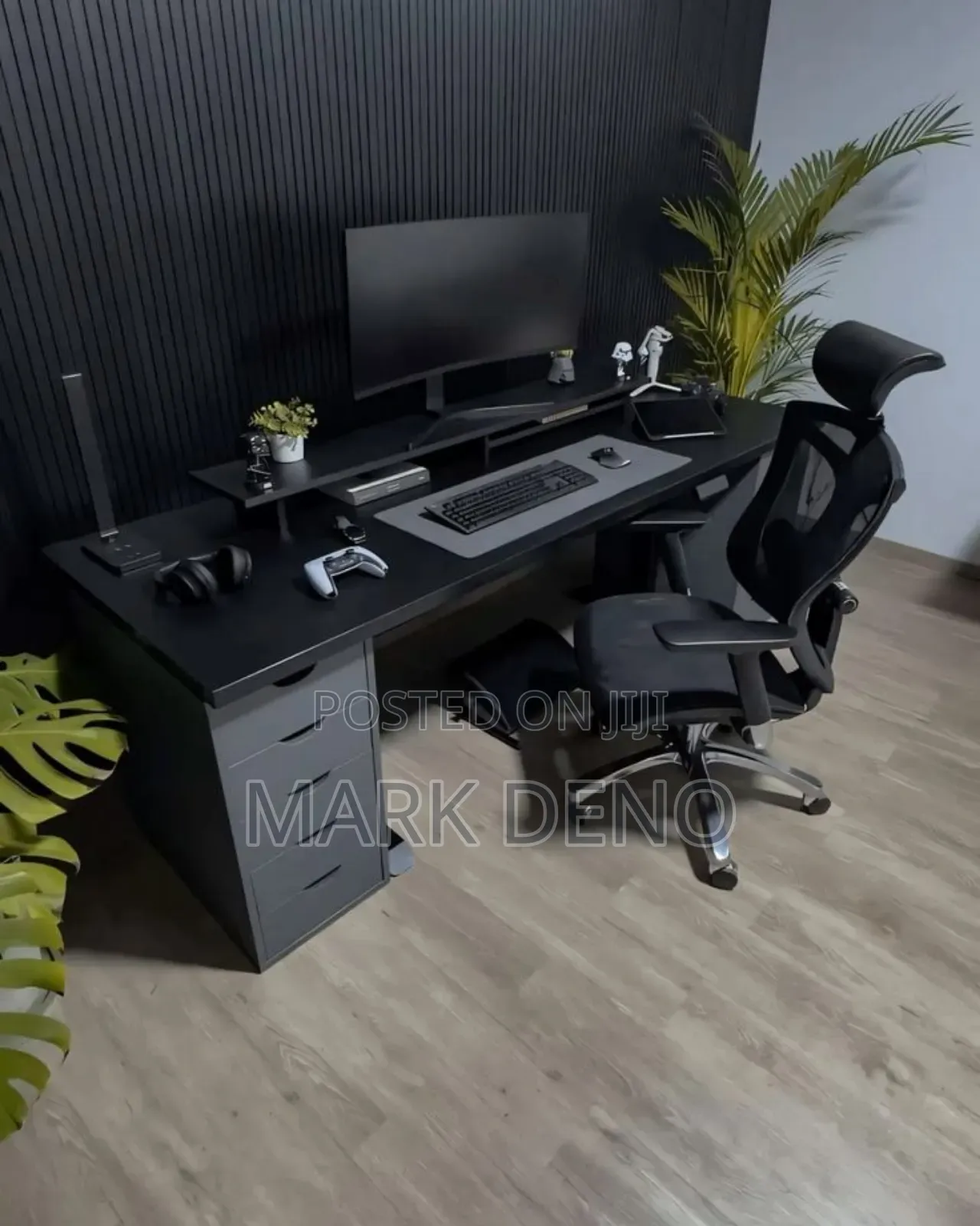 Ergonomic High-Back Office Chair – Adjustable Comfortable