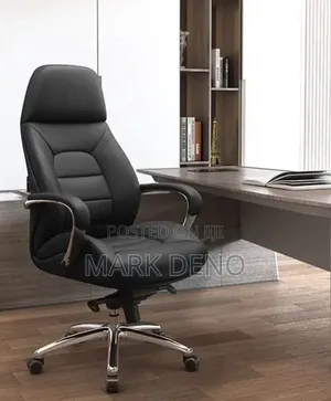 Ergonomic High-Back Office Chair – Adjustable Comfortable