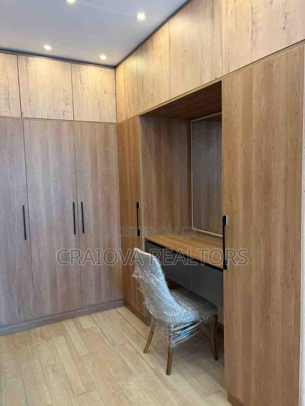 3bdrm Duplex in Valley Arcade for sale - thumbnail 14