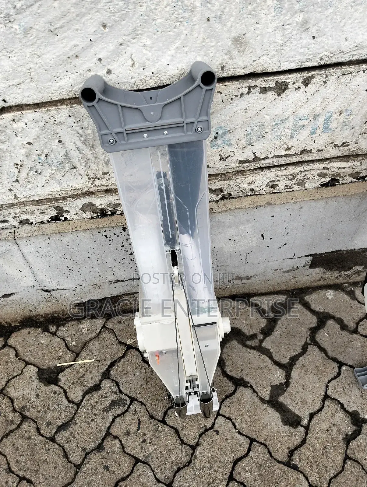Hand Operated Seed Planter