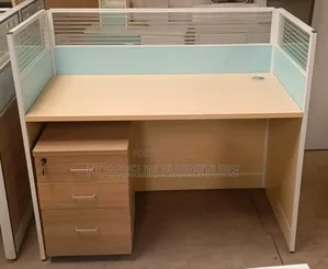 Single Way Work Station