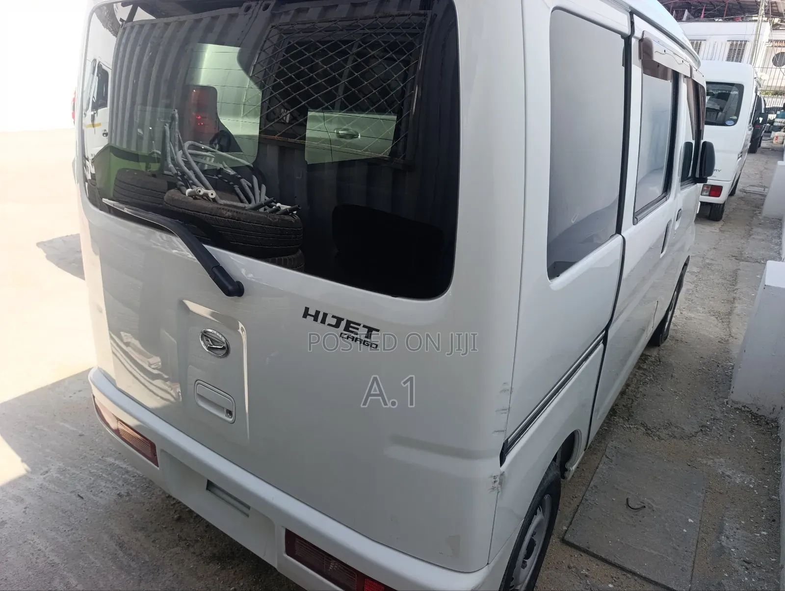 Daihatsu Hijet 2019 White