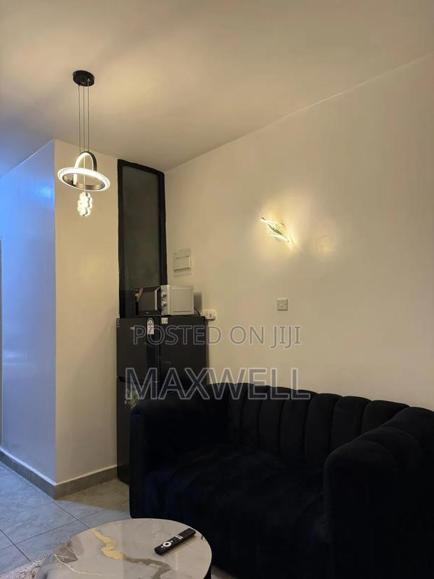 Studio Roysambu - thumbnail 5