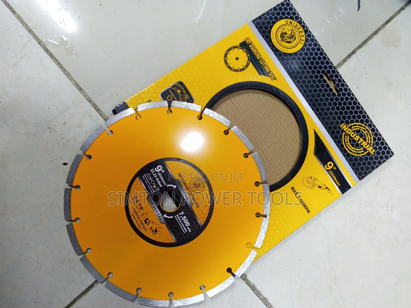 Industrial 9-Inch Wood Saw Blade