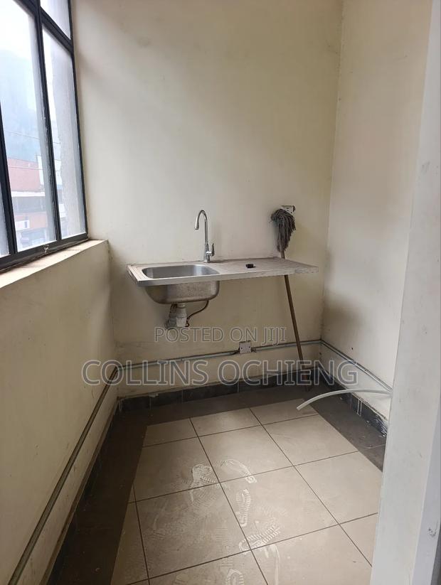 2nd Floor Office Space (2,200sqft) to Let - Enterprise Rd - thumbnail 11