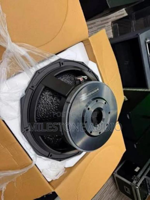 Pd1880 Professional Loudspeaker - main view