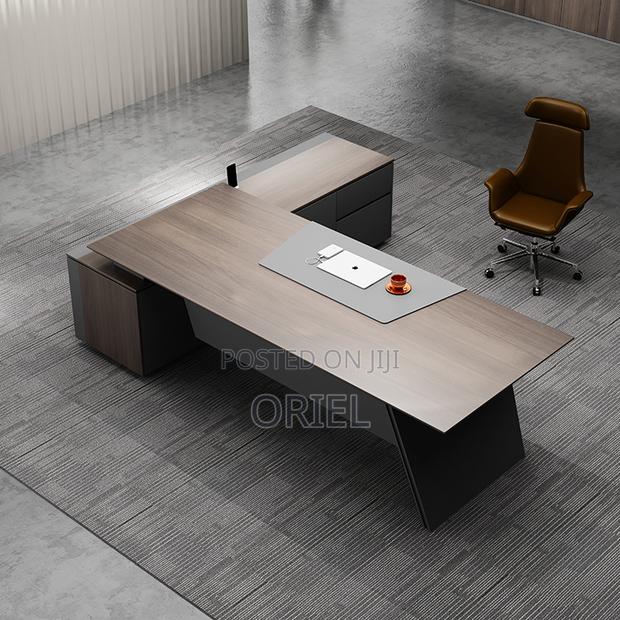 Modern Office Desk : 1.8m Directors Executive Office Desk,