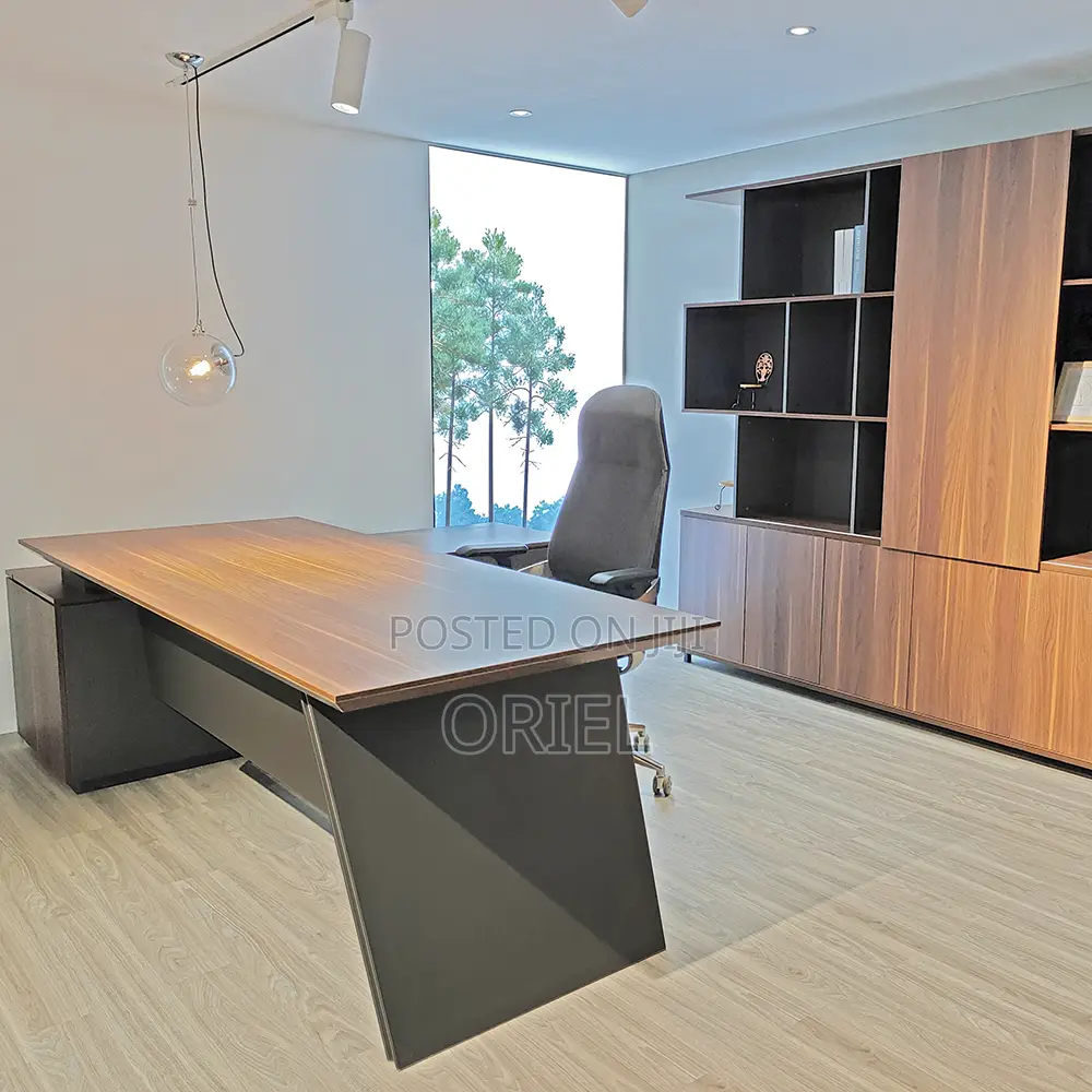 Modern Office Desk : 1.8m Directors Executive Office Desk,