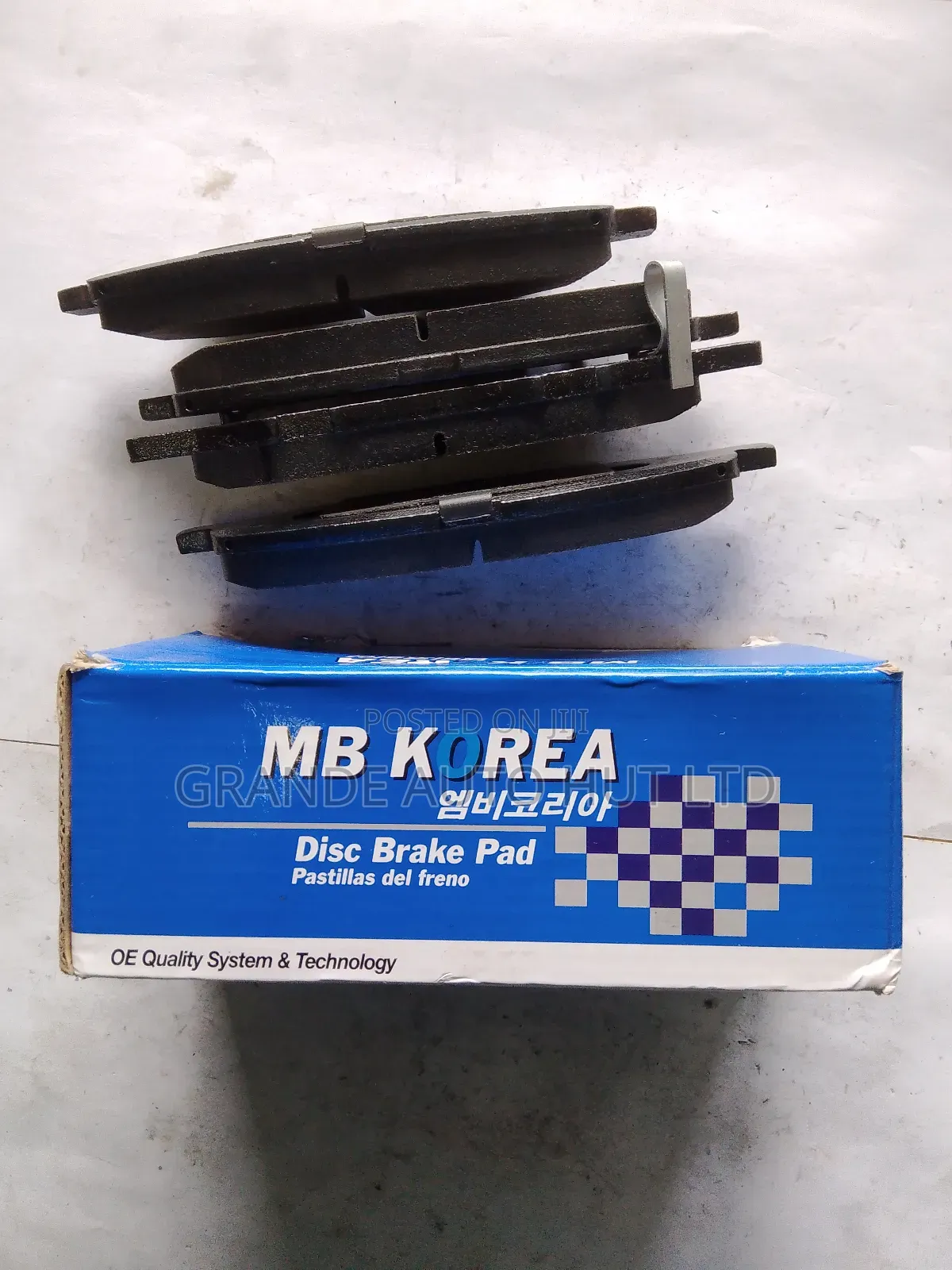 Front Brake Pads for Nissan Wingroad/Tiida (Mbkorea Brand)