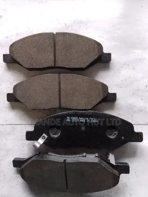 Front Brake Pads for Nissan Wingroad/Tiida (Mbkorea Brand)