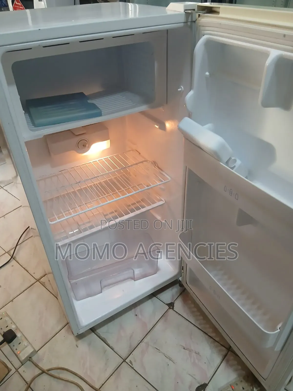 Lg Fridge 190l Single Door