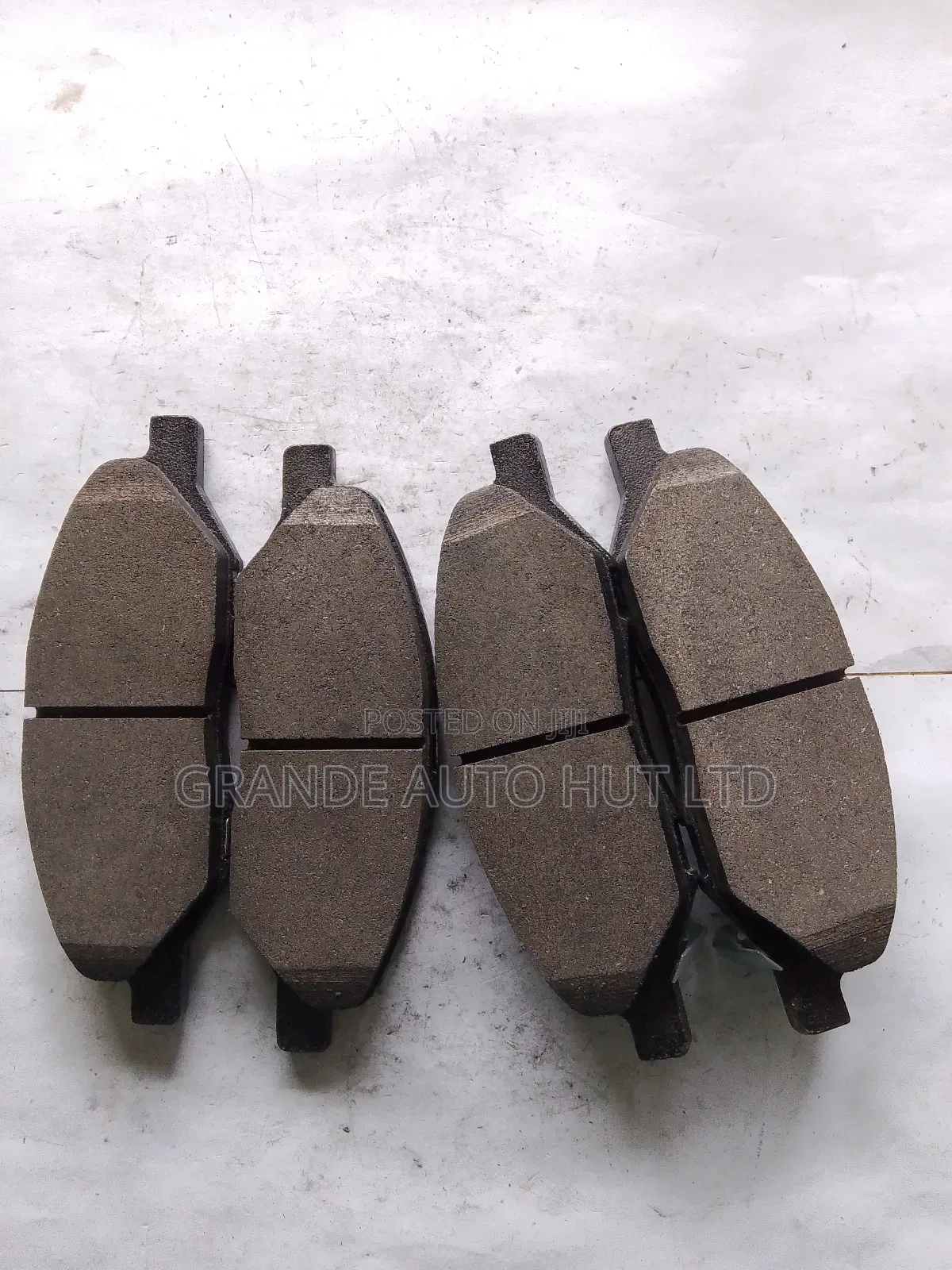 Front Brake Pads for Nissan Wingroad/Tiida (Mbkorea Brand)