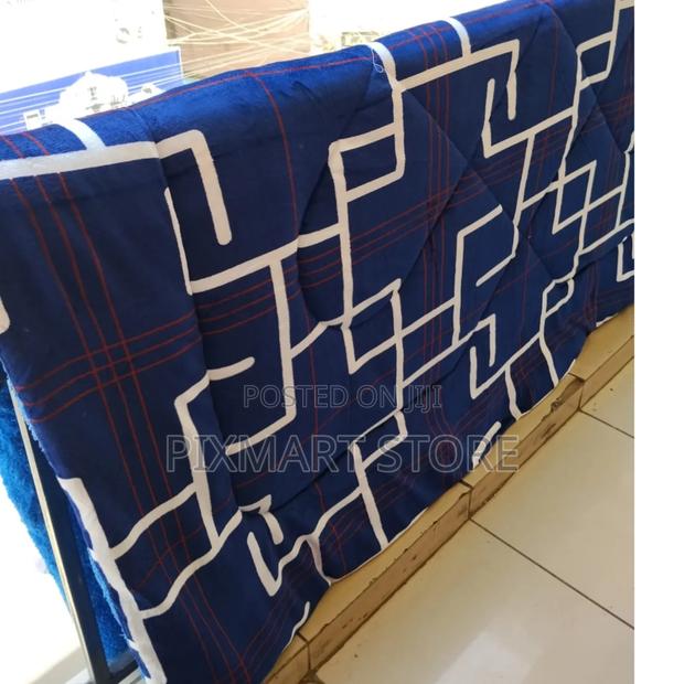 Premium Heavy Woolen Duvet – Extra Warm Long Lasting - main view