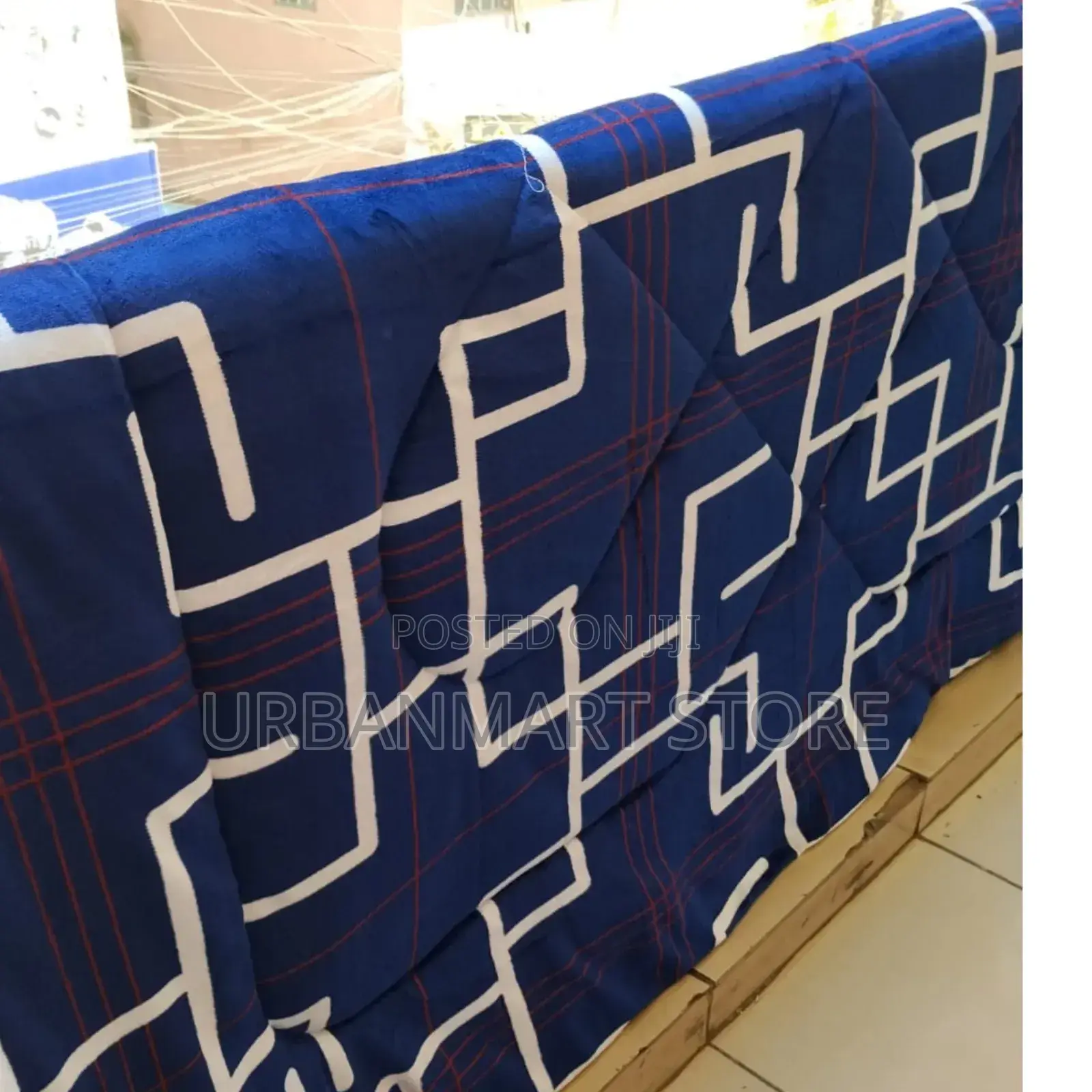 Super Soft Woolen Duvet – Thick, Warm Cozy Comfort