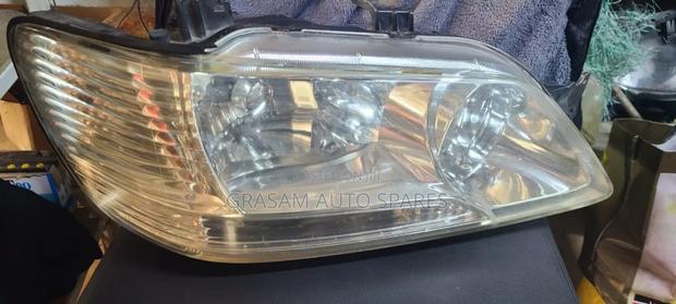 Mitsubishi Sedia Non Xenon Headlight - main view