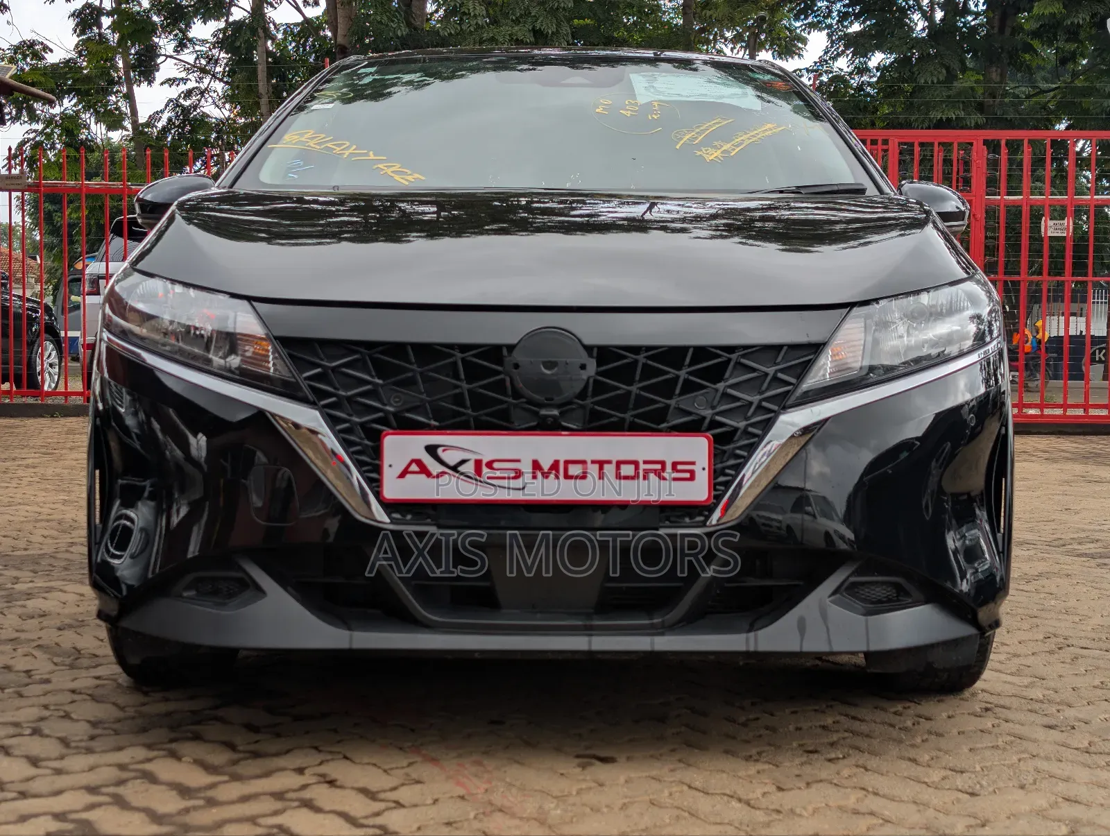 Nissan Note 1.2 Hybrid 2020 Black
