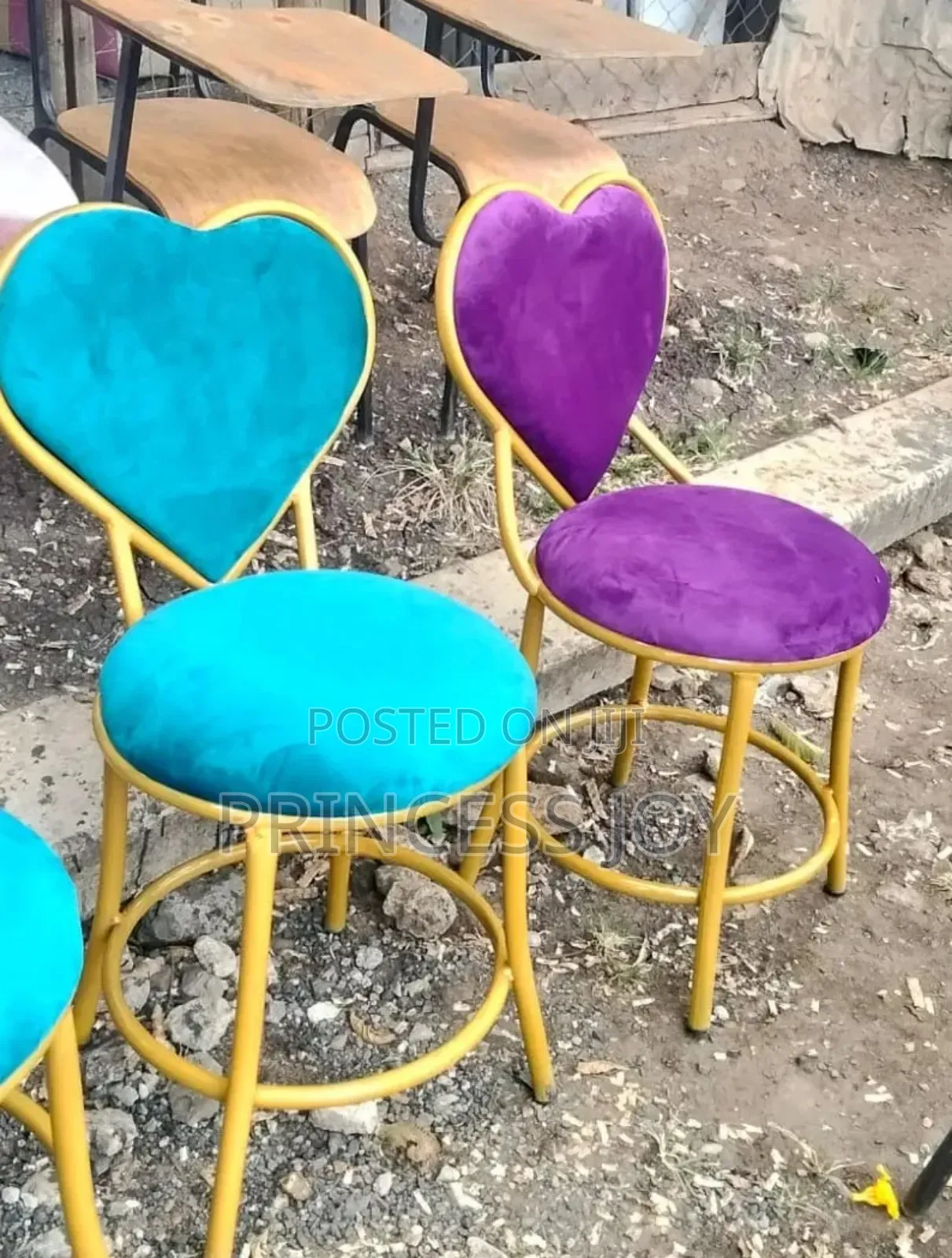 Love Shaped Salon Seats