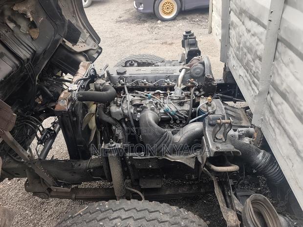 Isuzu NKR Local - thumbnail 8