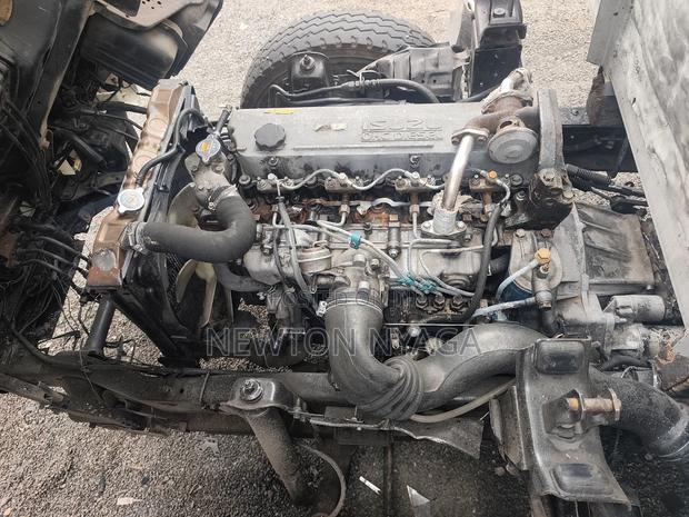 Isuzu NKR Local - thumbnail 9