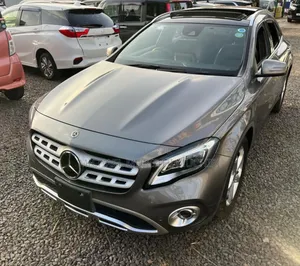 Mercedes-Benz GLA-Class 2018 Gray