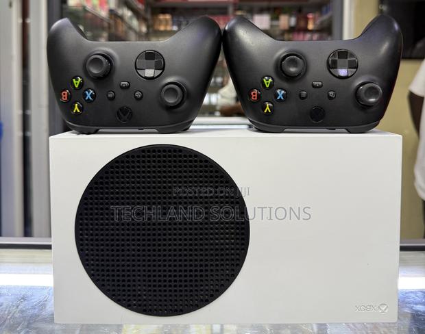 Cerfied and Ready to Use Xbox Series S Machine - thumbnail 3