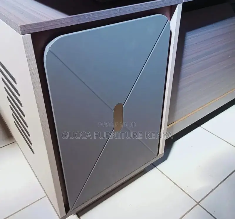 1.6 Meters Executive L-shaped Manager's Table