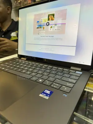 New Laptop HP OmniBook Ultra Flip 14" 32GB Intel Core Ultra 9 SSD 2T