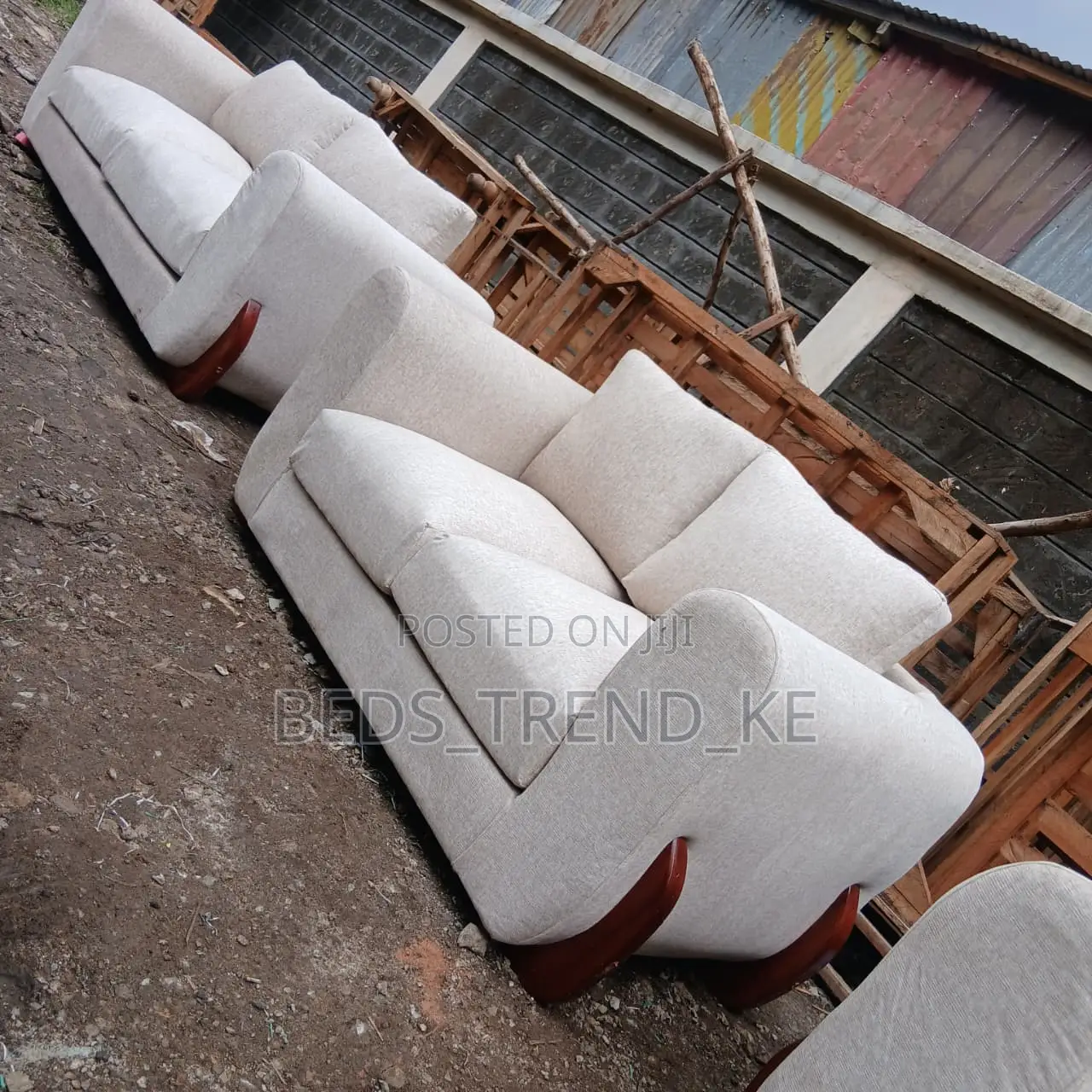 Lounging Sleek 5 Seater Sofa Set 2,3