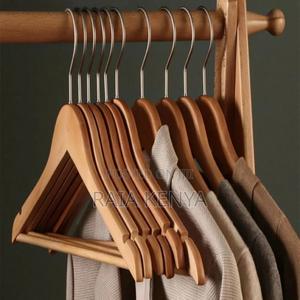*6pcs Set High Grade Plastic Clothes Hangers - main view