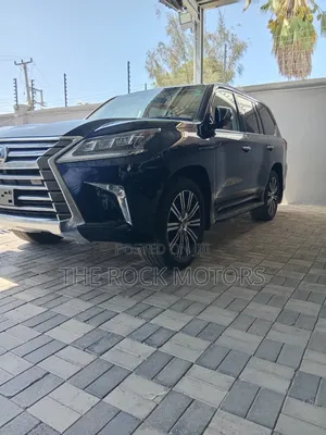 Lexus LX 570 AWD 2018 Blue