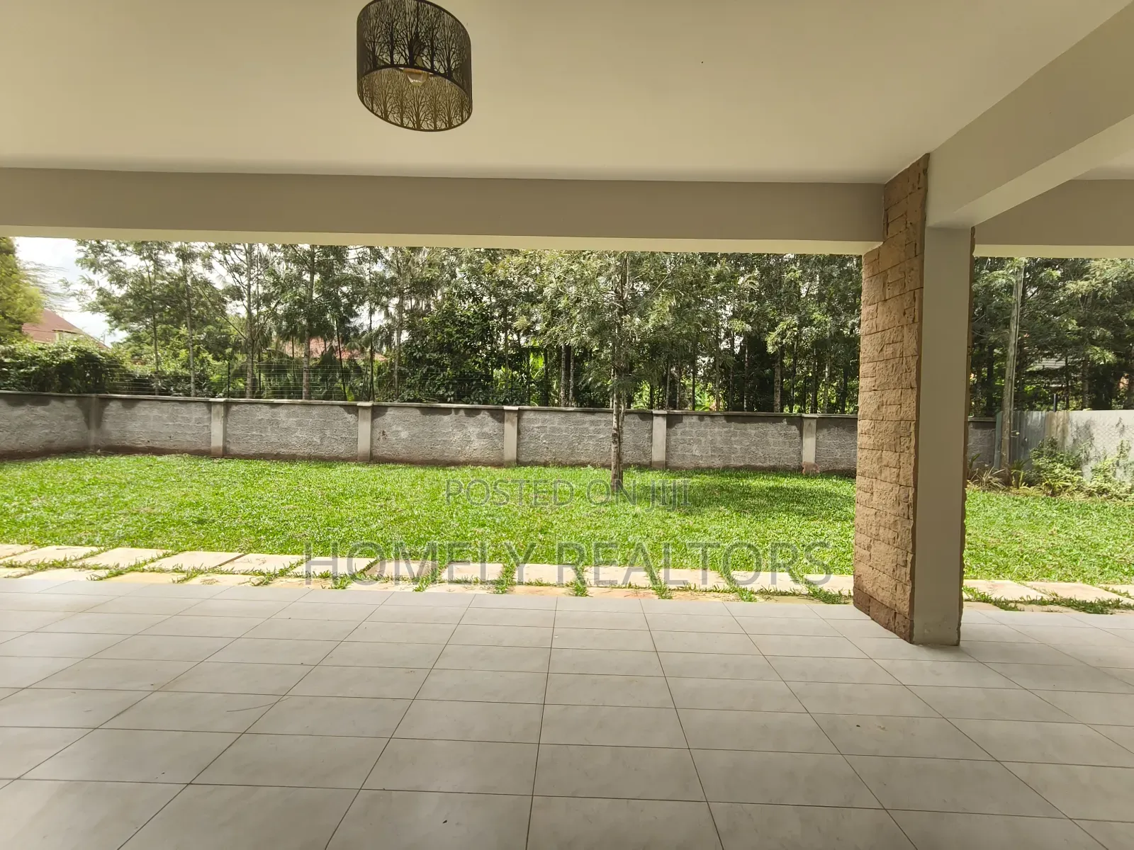 6bdrm Mansion in Karen, Nairobi for sale