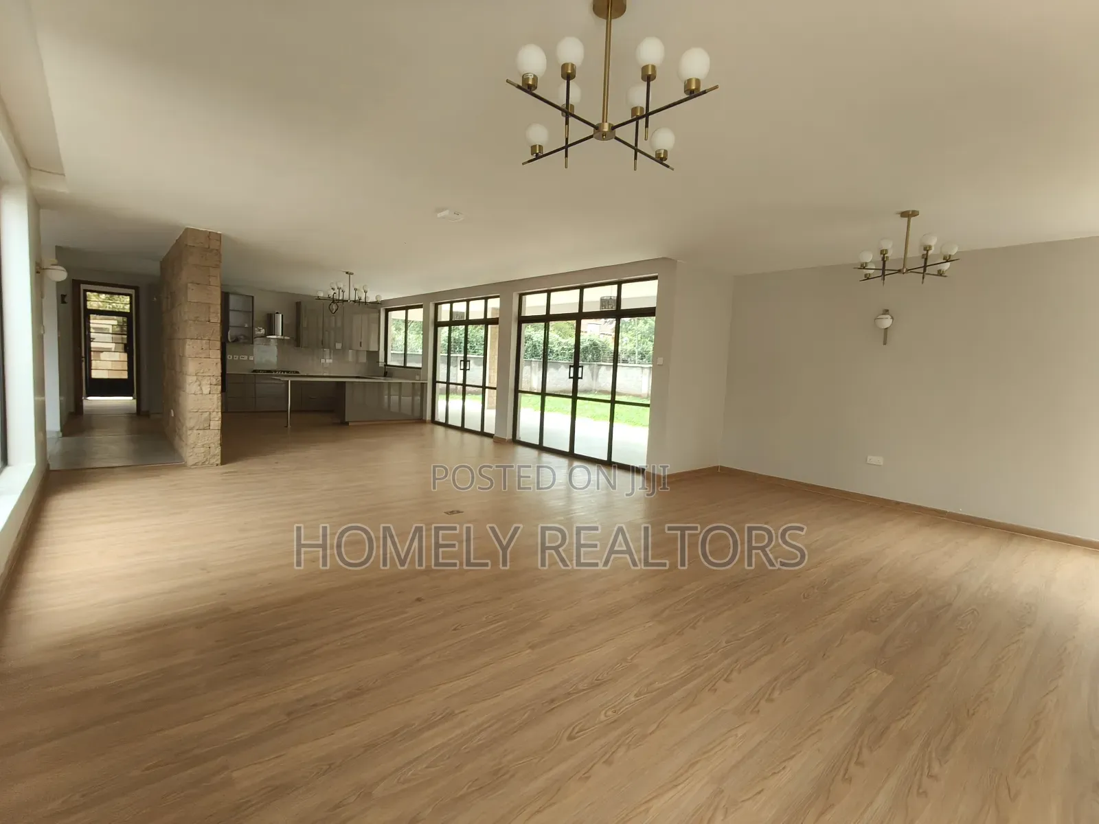6bdrm Mansion in Karen, Nairobi for sale