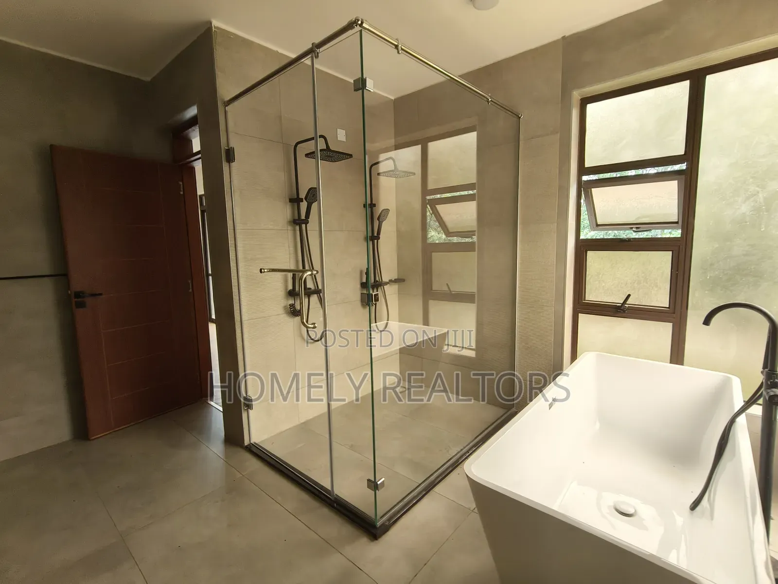 6bdrm Mansion in Karen, Nairobi for sale