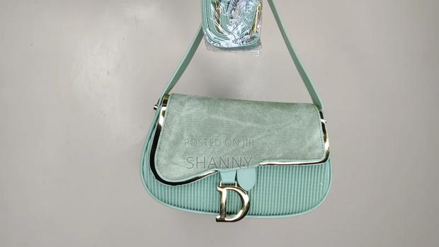 Fashion Handbag - thumbnail 5
