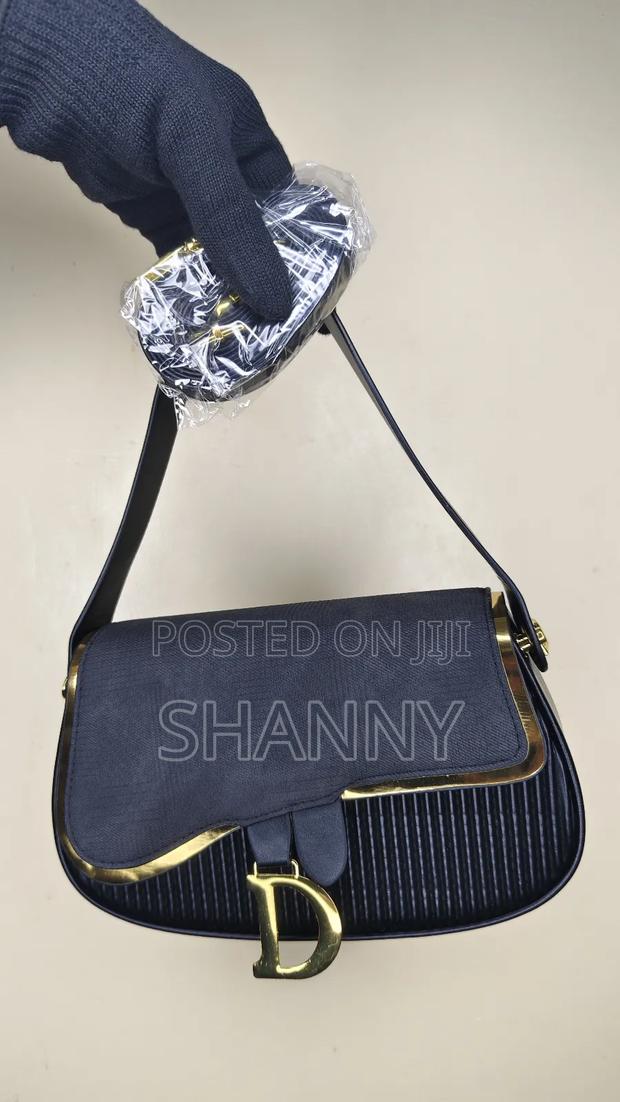 Fashion Handbag - thumbnail 6