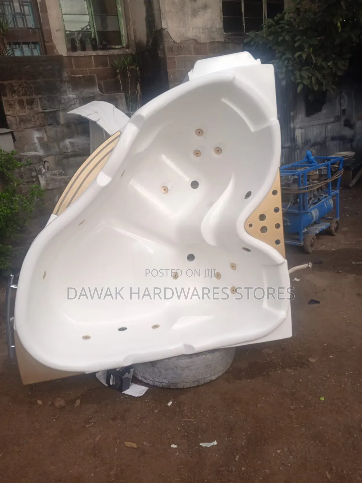 Heart Shaped Acrylic Jacuzzi