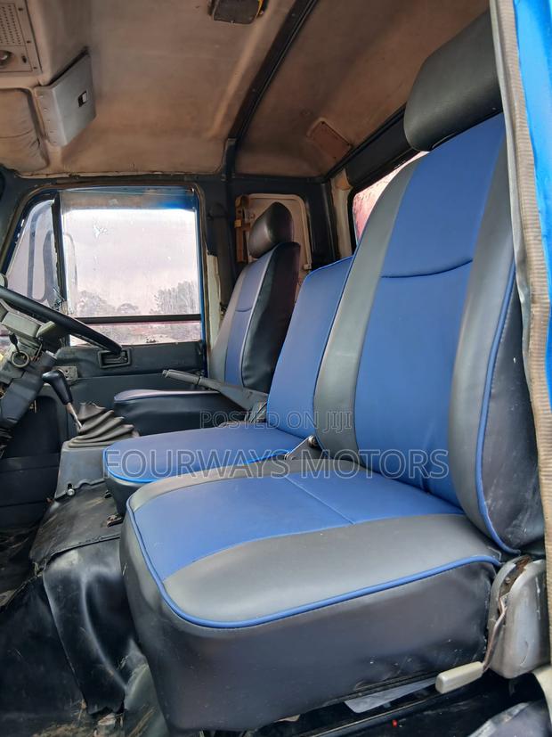 Nissan Diesel 1992 Blue - thumbnail 10